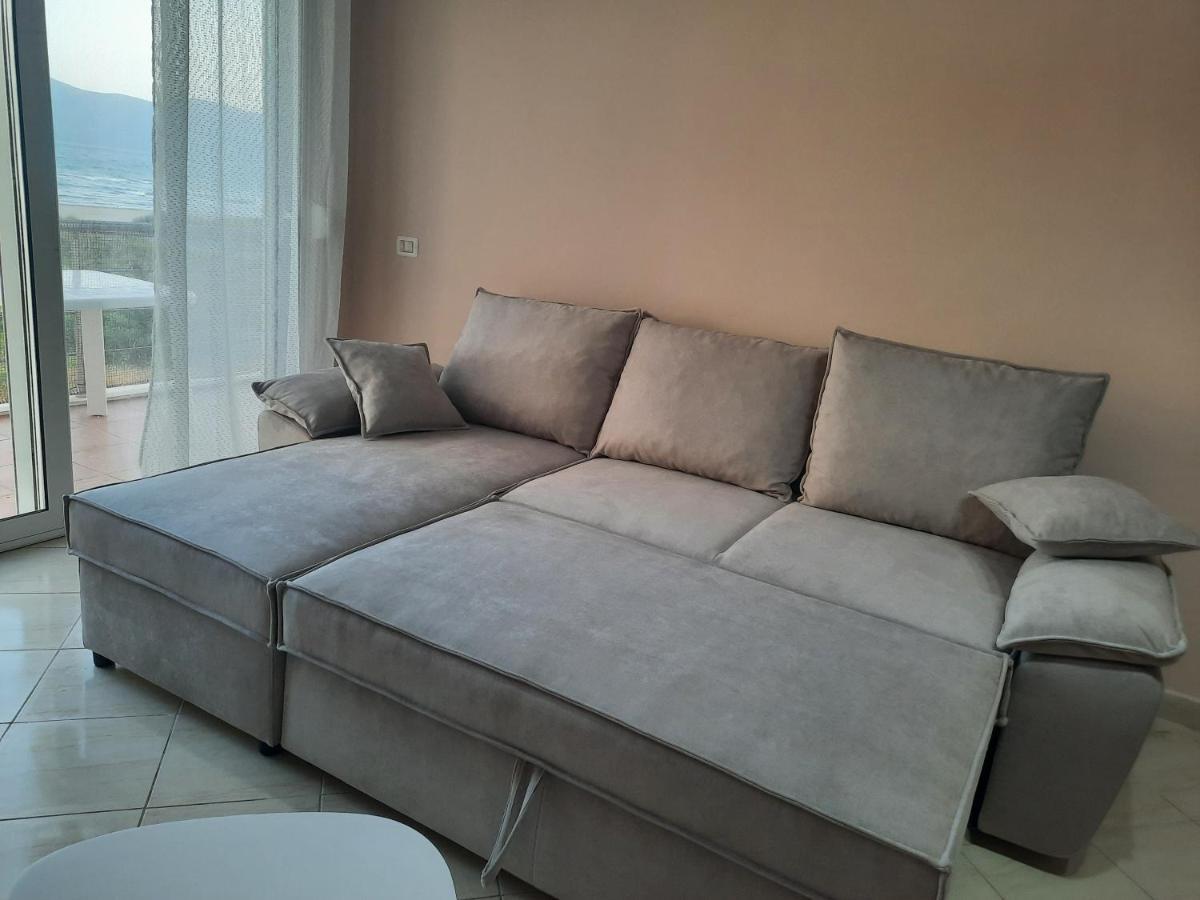 Antea Apartment 3 Влёра Экстерьер фото